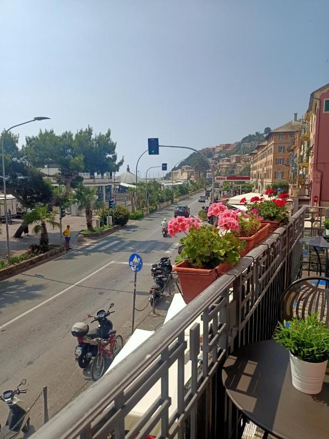 Hotel Serena Аренцано Екстериор снимка
