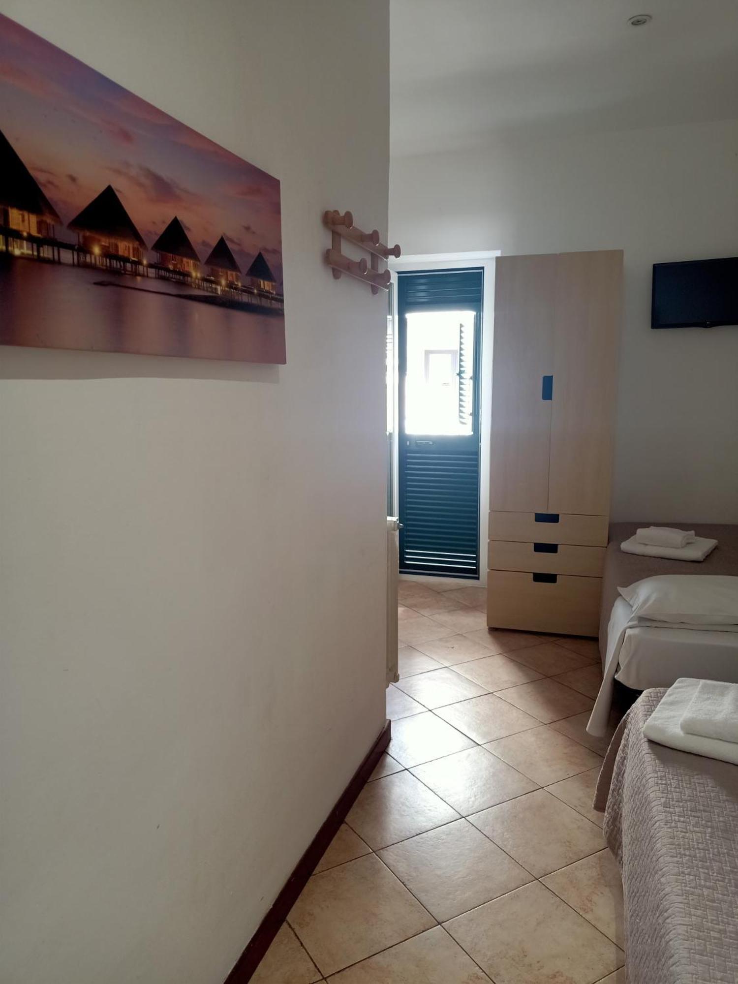 Hotel Serena Аренцано Екстериор снимка
